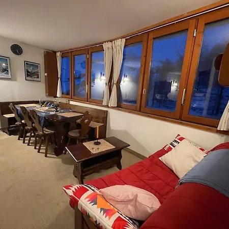 Skiing Dacha La Coquille Breuil-Cervinia